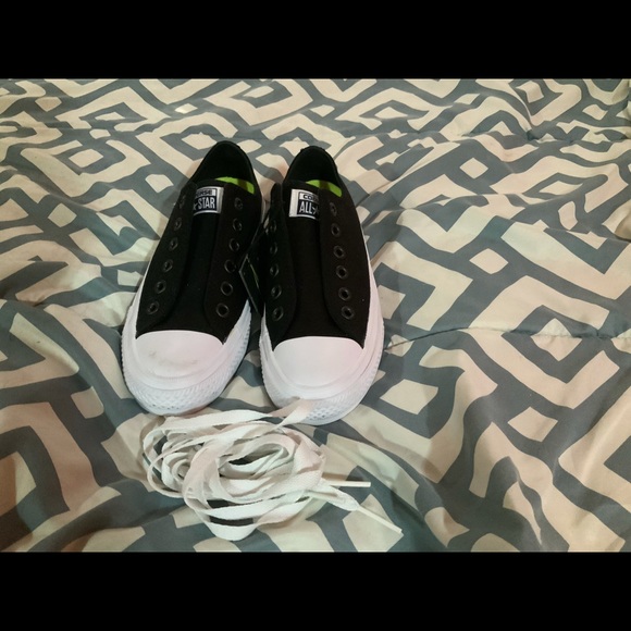Women’s CONVERSE Black size 6.5 new without box - Picture 1 of 6